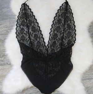 Brand New SUPER SEXI lace lingerie size S
